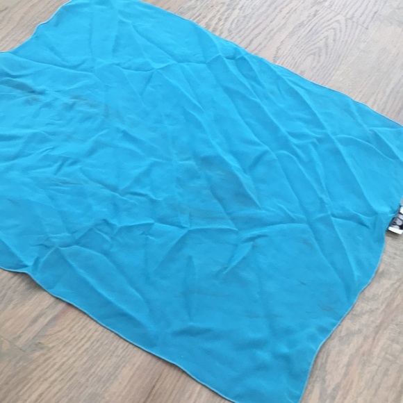 Bebe Scarf-Beautiful blue colors - Picture 3 of 4